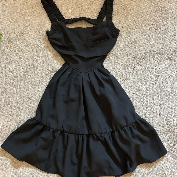 SHEIN Dresses & Skirts - Black dress with side cut out
